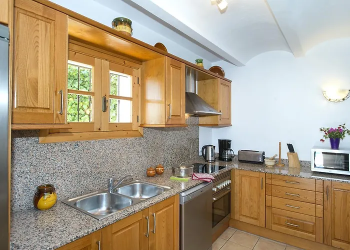 Owl Bennasar - Rustic Villa *