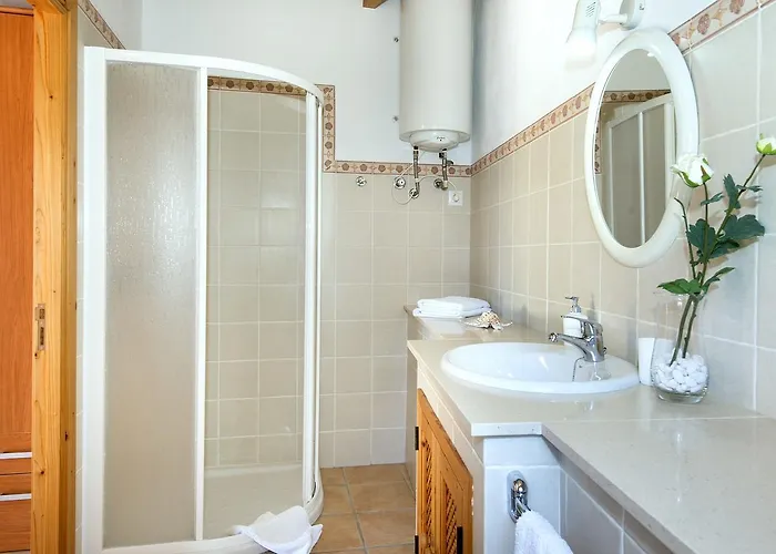 Owl Bennasar - Rustic Villa